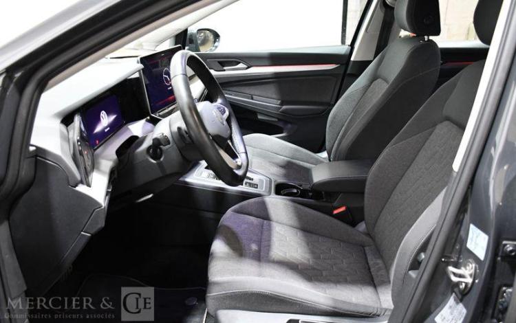 VOLKSWAGEN GOLF 8 GRIS GY-329-HN