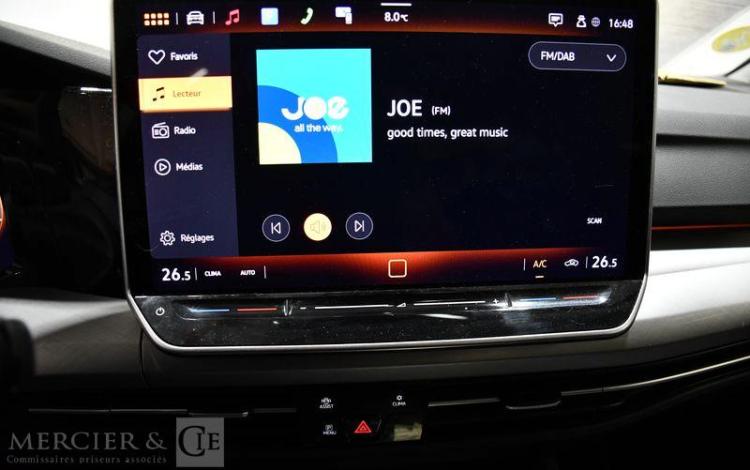 VOLKSWAGEN GOLF 8 GRIS GY-329-HN