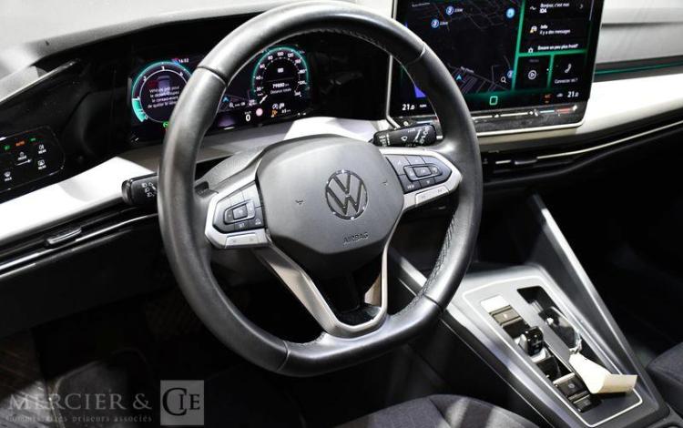 VOLKSWAGEN GOLF 8 GRIS GY-331-HN