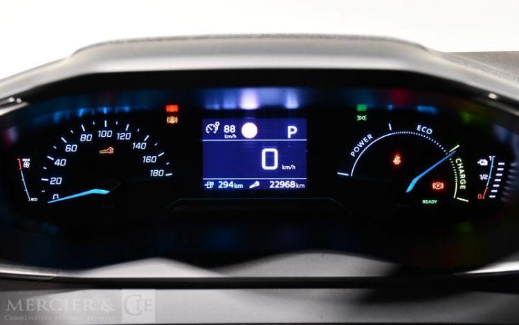 PEUGEOT e-208 ACTIVE 136 BVA VERT GY-373-NM