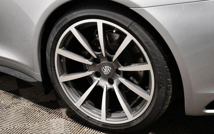 PORSCHE 911 CABRIOLET CARRERA 4 3.0 370ch PDK GRIS GY-424-KC