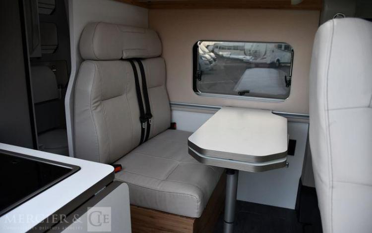 BAVARIA K600 2,2 BLUEHDI 140  GY-603-KD