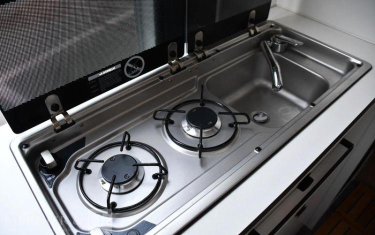 BAVARIA K600 2,2 BLUEHDI 140  GY-603-KD