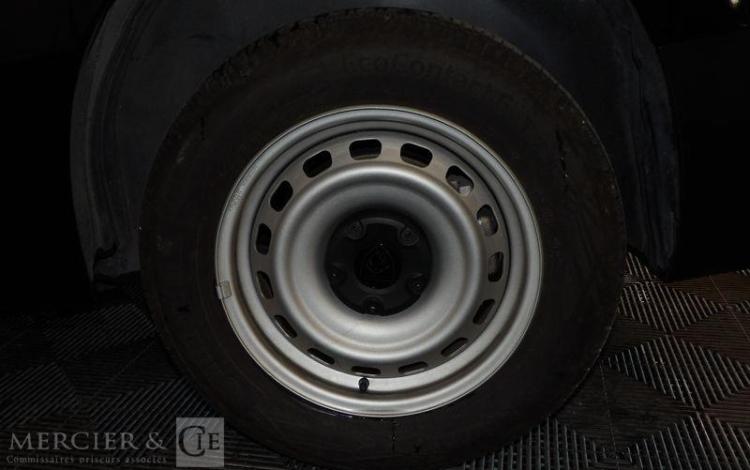 PEUGEOT PARTNER NOIR GY-613-VJ