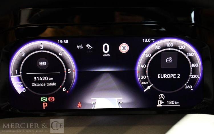 VOLKSWAGEN GOLF 8 GRIS GZ-043-AF