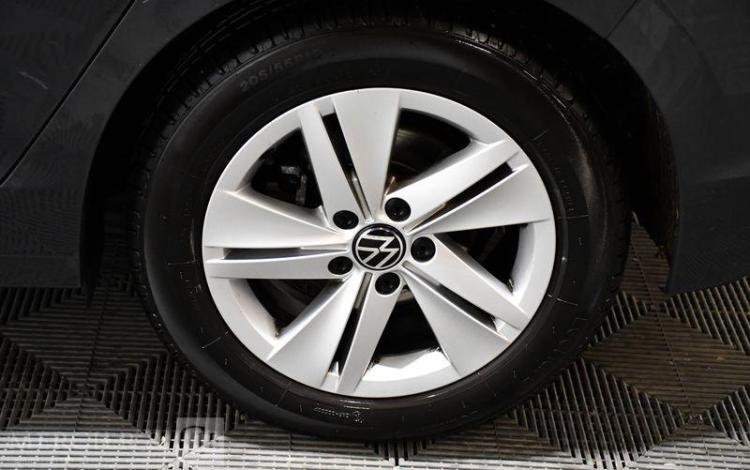 VOLKSWAGEN GOLF 8 GRIS GZ-044-AF