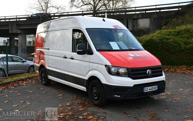 VOLKSWAGEN CRAFTER VAN 30 L3H3 11M3 TRAC BLANC GZ-440-KE