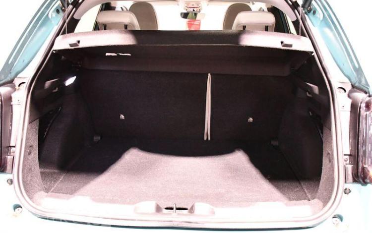 FIAT 600 1,2 HYBRID 136 DCT 6 LA PRI VERT GZ-549-KP