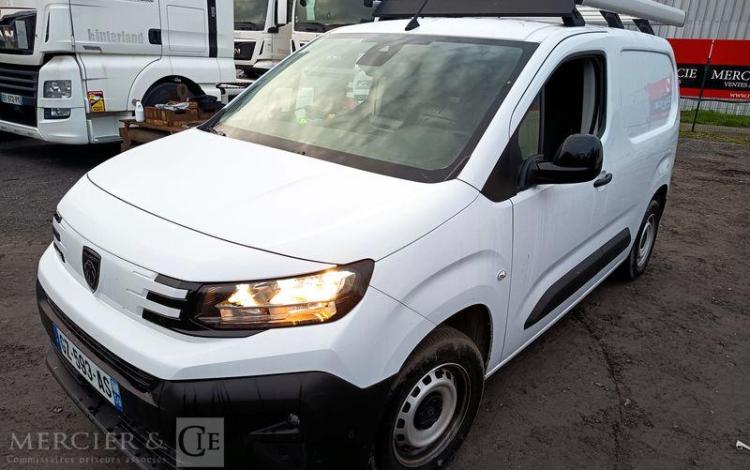 PEUGEOT PARTNER PHASE 2 L1 1.5 BLUEHDIi 16V 100 CV DIESEL – 18238 KMS – ANNEE 2024 BLANC GZ-593-AS