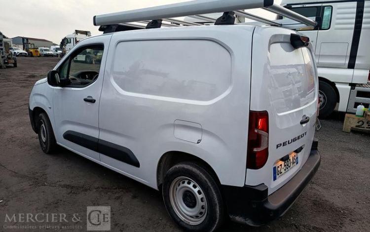 PEUGEOT PARTNER PHASE 2 L1 1.5 BLUEHDIi 16V 100 CV DIESEL – 18238 KMS – ANNEE 2024 BLANC GZ-593-AS