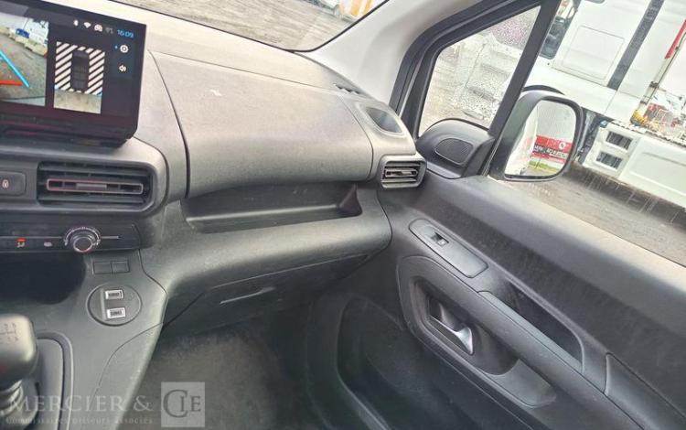 PEUGEOT PARTNER PHASE 2 L1 1.5 BLUEHDIi 16V 100 CV DIESEL – 18238 KMS – ANNEE 2024 BLANC GZ-593-AS