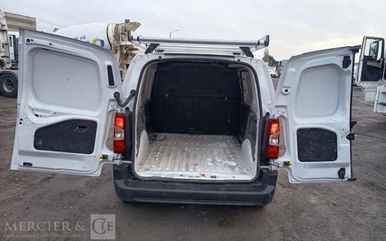 PEUGEOT PARTNER PHASE 2 L1 1.5 BLUEHDIi 16V 100 CV DIESEL – 18238 KMS – ANNEE 2024 BLANC GZ-593-AS
