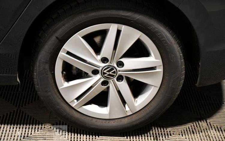 VOLKSWAGEN GOLF VIII 2.0 TDI 150ch VW EDITION DSG GRIS GZ-872-CL