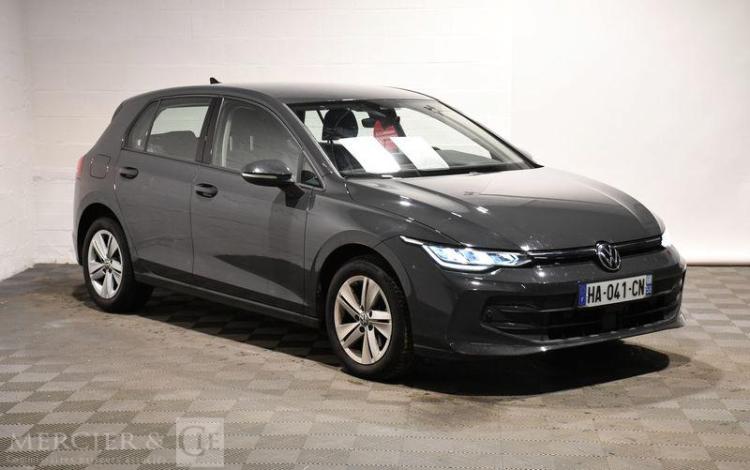VOLKSWAGEN GOLF 8 GRIS HA-041-CN