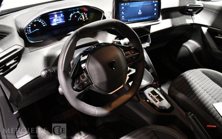 PEUGEOT 2008 GRIS HA-215-EF