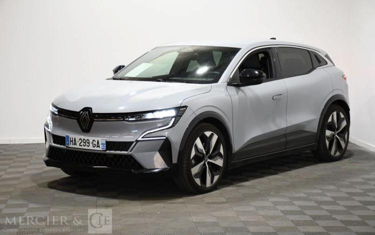 RENAULT MEGANE E-TECH TECHNO 220CH GRIS HA-299-GA
