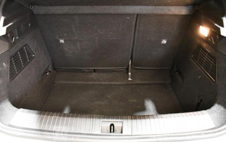 RENAULT MEGANE E-TECH TECHNO 220CH GRIS HA-299-GA