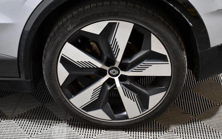 RENAULT MEGANE E-TECH TECHNO 220CH GRIS HA-299-GA