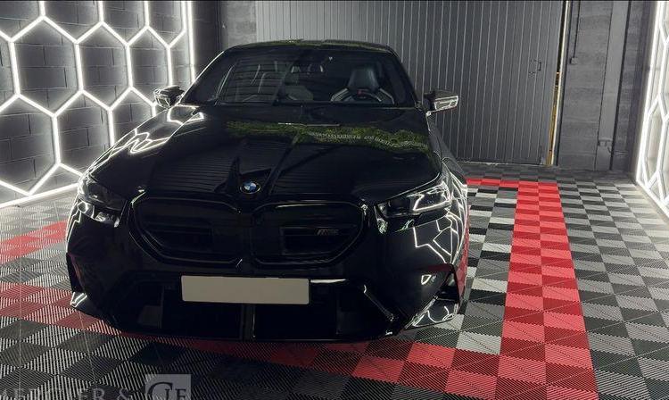 BMW M5 G90 727CH  HA-312-SJ
