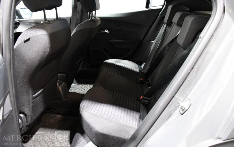 PEUGEOT 2008 GRIS HA-329-JQ