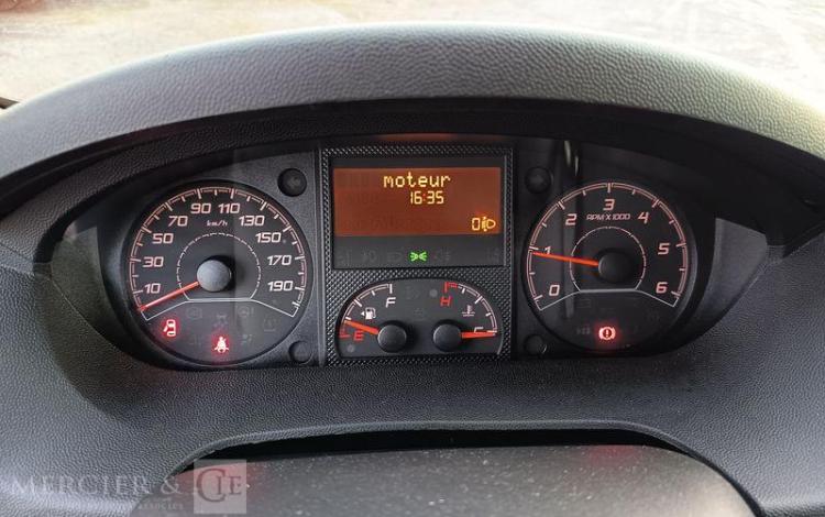 CITROEN JUMPER L2H2 8 PL PMR  HB-431-HC