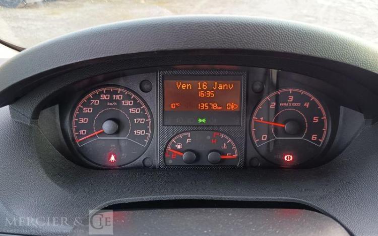 CITROEN JUMPER L2H2 8 PL PMR  HB-431-HC