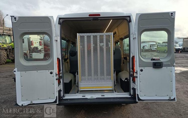 CITROEN JUMPER L2H2 8 PL PMR  HB-431-HC