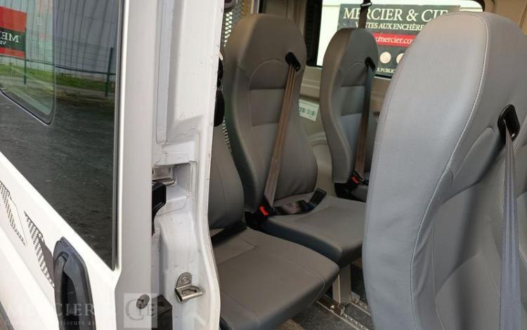 CITROEN JUMPER L2H2 8 PL PMR  HB-431-HC