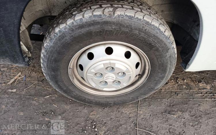 CITROEN JUMPER L2H2 8 PL PMR  HB-431-HC