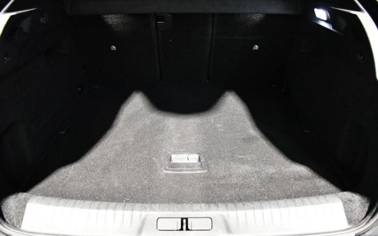 PEUGEOT 3008 1,2 HYBRID 136 ALLURE BVA BLANC HB-455-VE