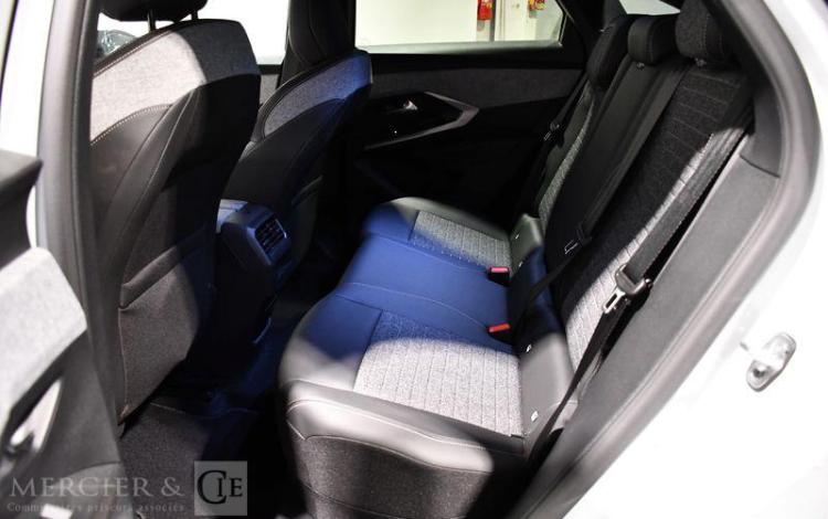 PEUGEOT 3008 1,2 HYBRID 136 ALLURE BVA BLANC HB-455-VE