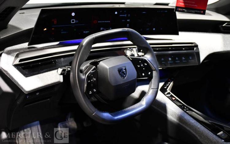 PEUGEOT 3008 1,2 HYBRID 136 ALLURE BVA BLANC HB-455-VE