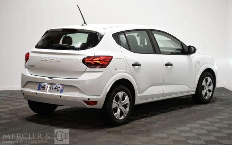 DACIA SANDERO ESSENTIAL ECO-G 100 BLANC HB-551-PC