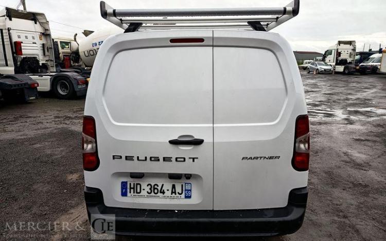 PEUGEOT PARTNER FOURGON XL 950KG BLUEHDI 100 S&S BVM6 – DIESEL – 8625 KMS – ANNEE 2025 BLANC HD-364-AJ