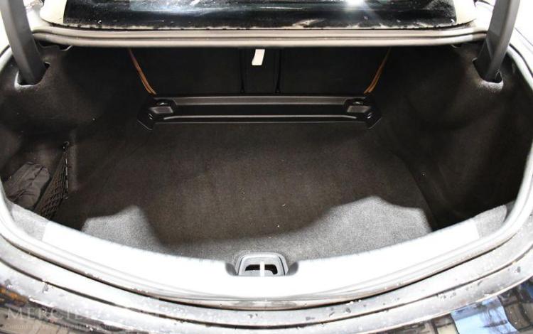 MERCEDES CLE COUPE 200 HYBRID NOIR HG-635-MT