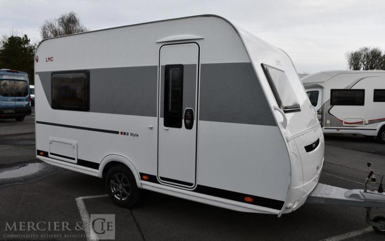 CARAVANE LMC CARAVAN STYLE 400 F  L06831