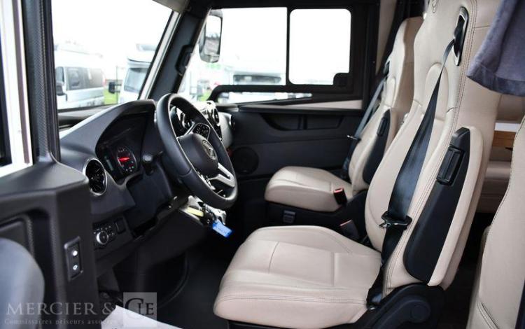 LE VOYAGER LE VOYAGER L.V 7,9 MERCEDES 2,0 170CH BVA  LEVOY