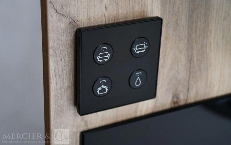 LE VOYAGER LE VOYAGER L.V 7,9 MERCEDES 2,0 170CH BVA  LEVOY