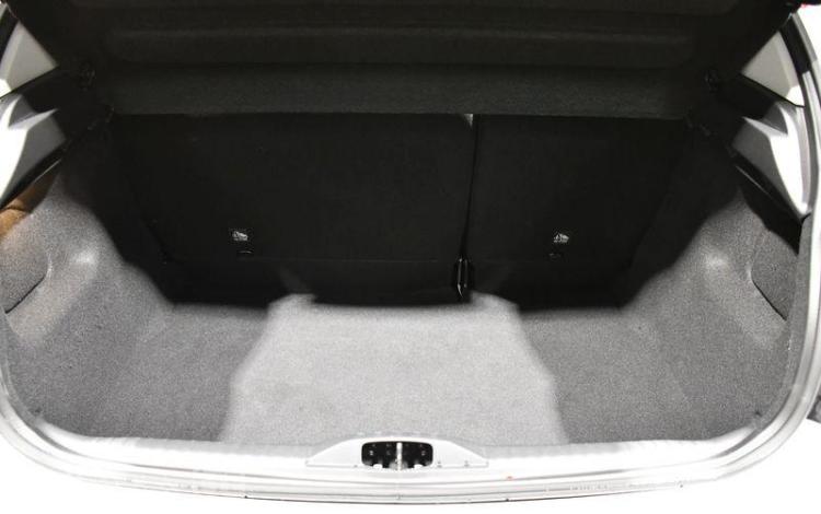 CITROEN C3 1.2 PURETECH 82ch SHINE BLANC/ROUGE PZ3G790