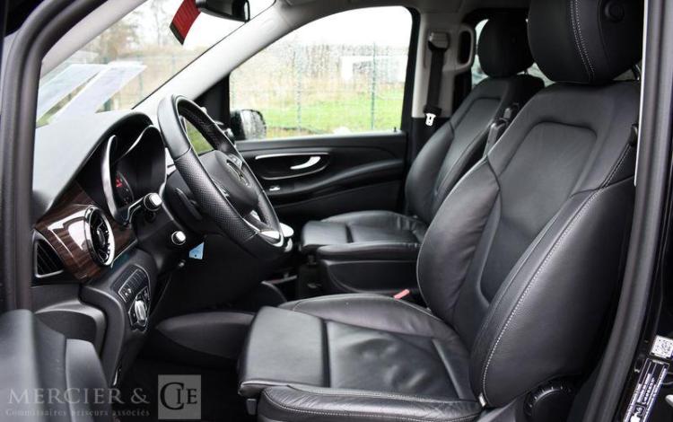 MERCEDES CLASSE V 2.0 300 D 240 EXTRALONG AVANTGARDE BVA NOIR WITU3532