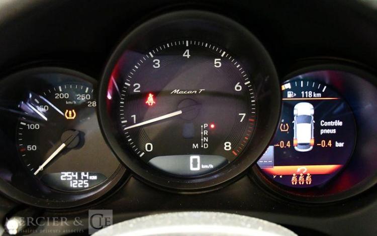 PORSCHE MACAN 2,0T 265 PDK Vendu en l&rsquo;etat sans document juste copie cg etrangere BEIGE WW-825-LB