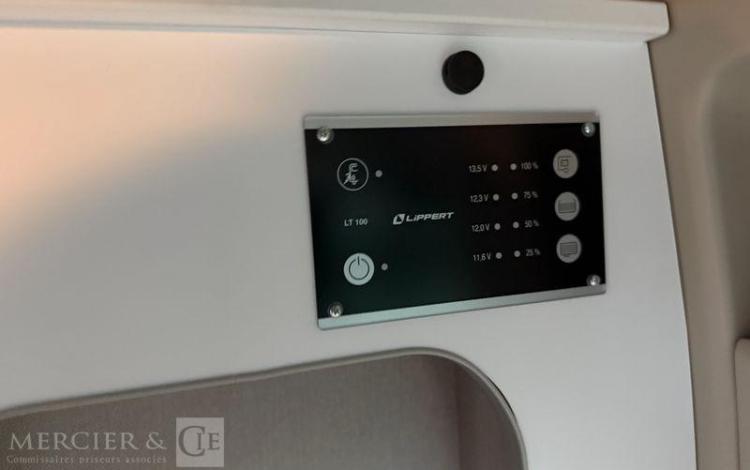 BURSTNER CAMPING CAR VAN PLAYA C500 CASA PINO GRIS 106952