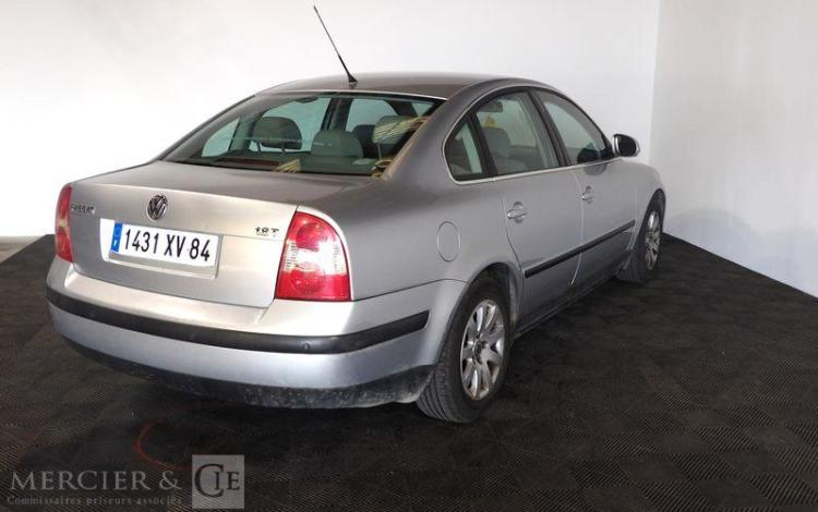 VOLKSWAGEN PASSAT 1.8T 20V 150CV GRIS 1431XV84