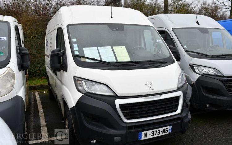 PEUGEOT BOXER FT 335 L2H2 2,2 BLUE HDI 140 S&S MAN 6 ASPHALT BLANC 1YDW228