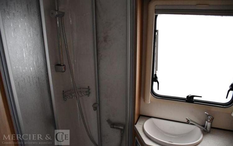 LMC CAMPING CAR FIAT DUCATO  74688