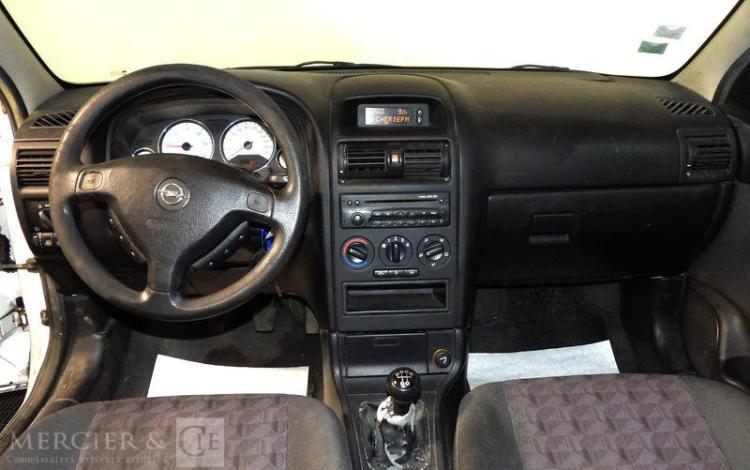 OPEL ASTRA BLANC 7866XR84