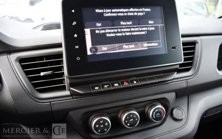 BURSTNER CAMPING-CAR VAN – PLAYA BURNSTER –  150CV BVA GRIS 858497