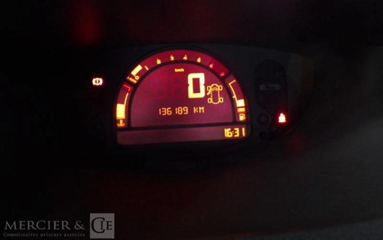 RENAULT MODUS 1.2 I 16V 75CV BLEU 9552WY26