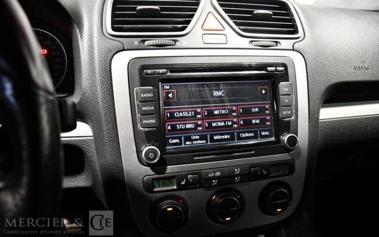 VOLKSWAGEN SCIROCCO 2,0 TDI GRIS AA-625-GJ