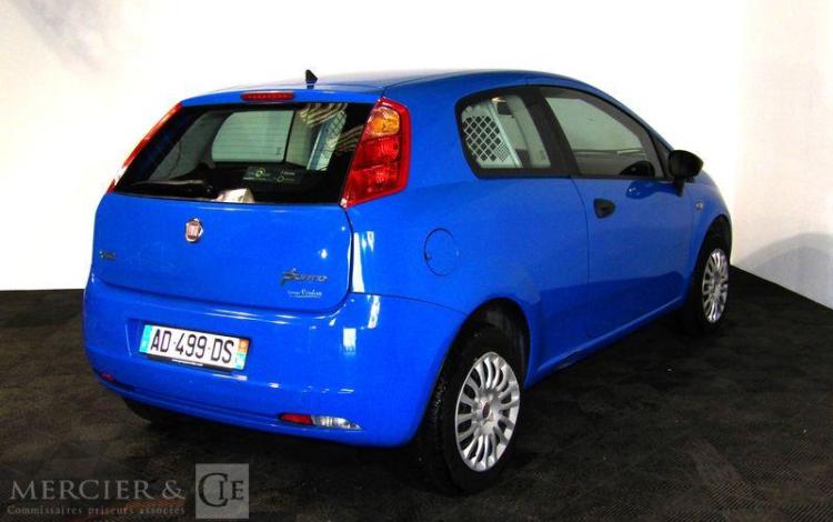 FIAT PUNTO GNV BLEU AD-499-DS
